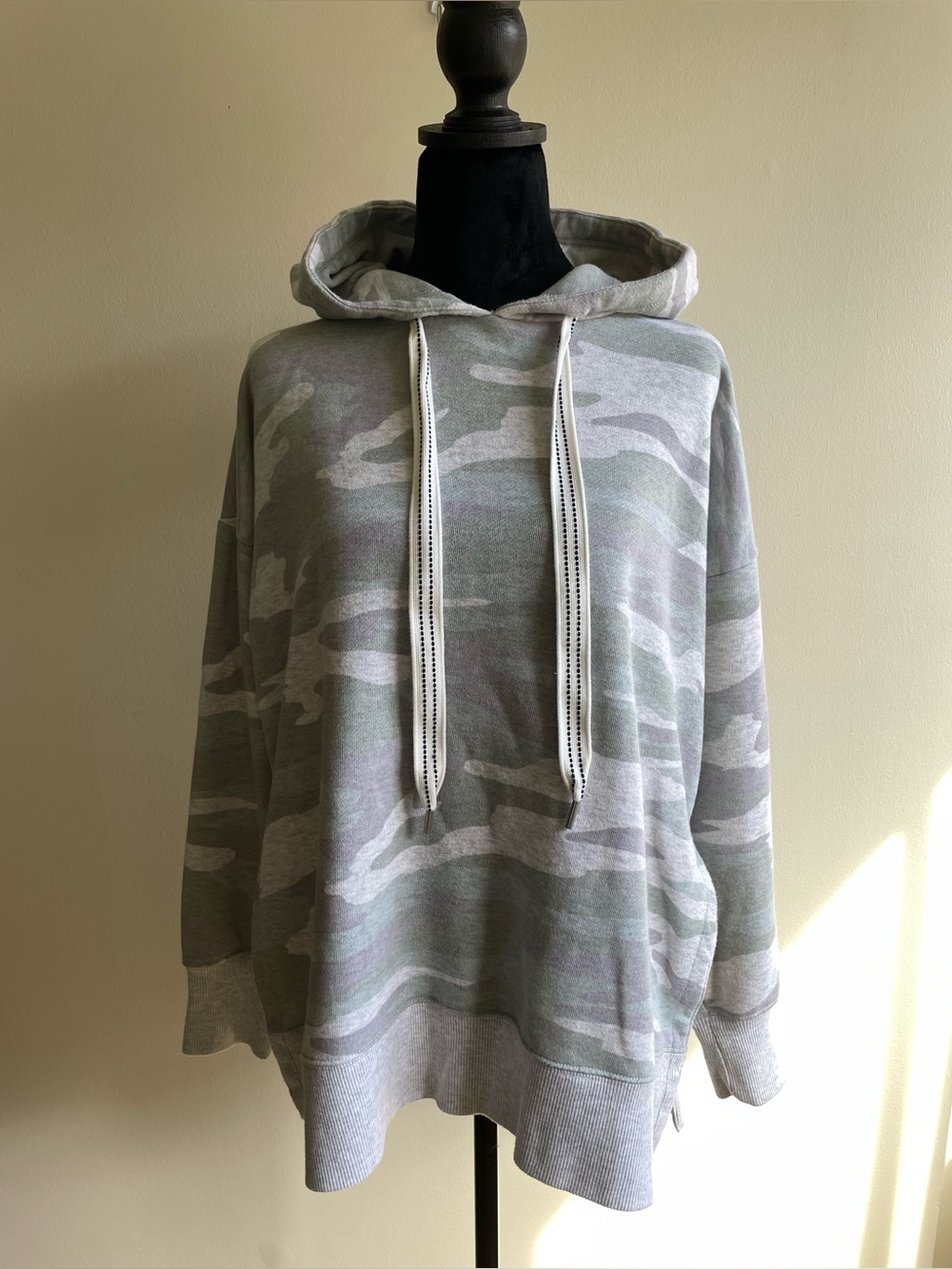 Aerie Soft Camo Oversized Hoodie Side Slit Pullover Size S